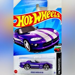 ✅ 🚗 4/$20 🚗 NEW MATTEL HOT WHEELS 7/10 HW ROADSTERS DODGE VIPER RT/10 #131/250